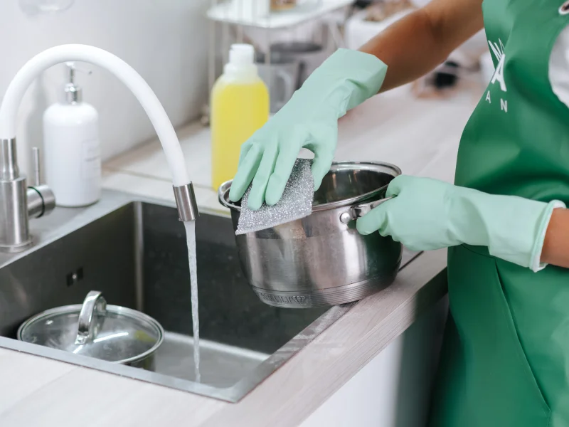 Химчистка мягкой мебели с выездом на дом в Ставрополе